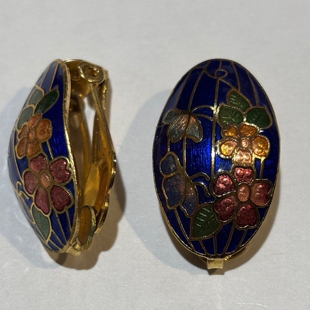 Vintage Cloisonné Floral Clip-On Earrings Blue Gold 1" x .75"